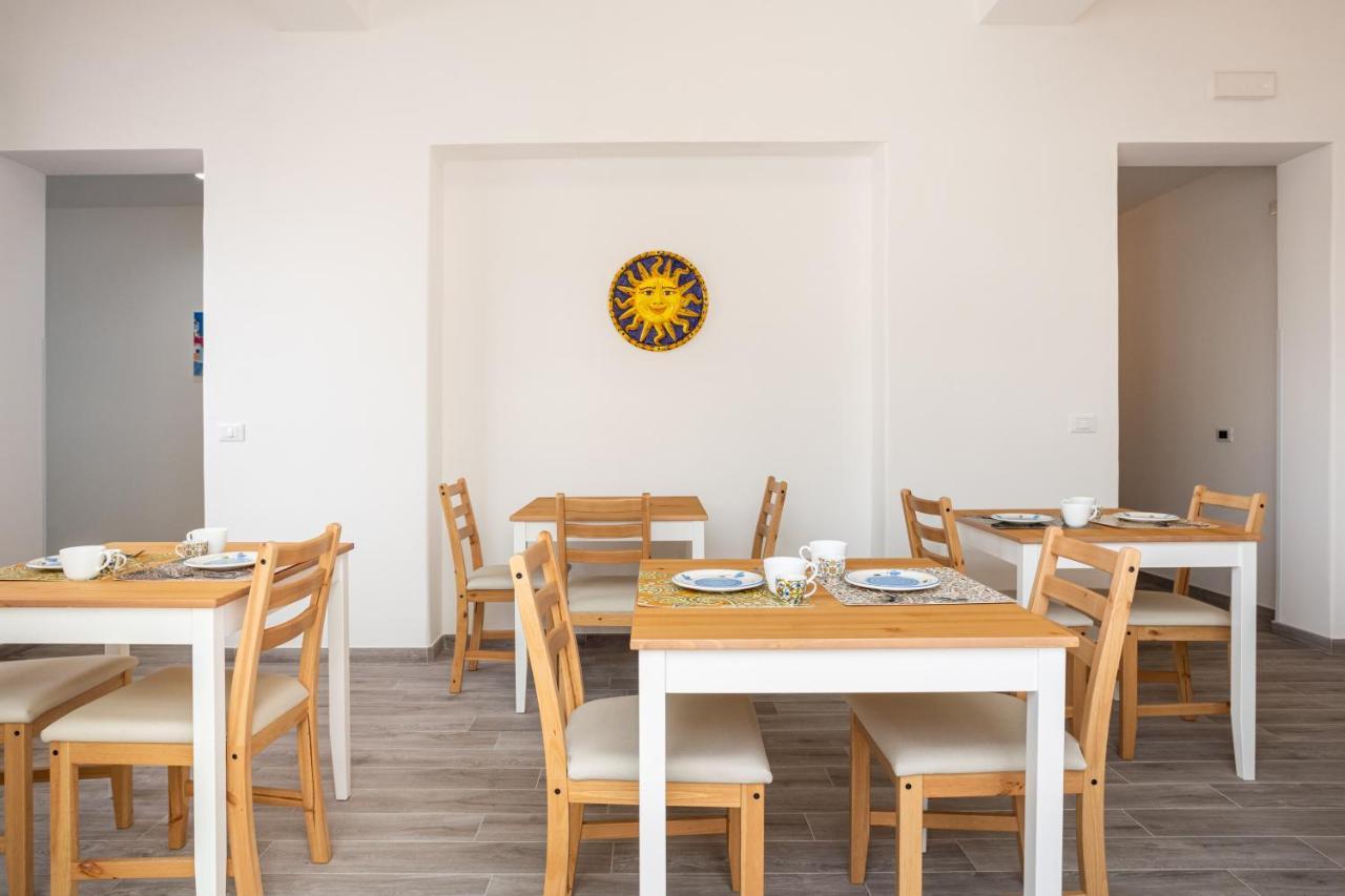 Le Cinque Stanze Palermo Room&Breakfast Exterior foto
