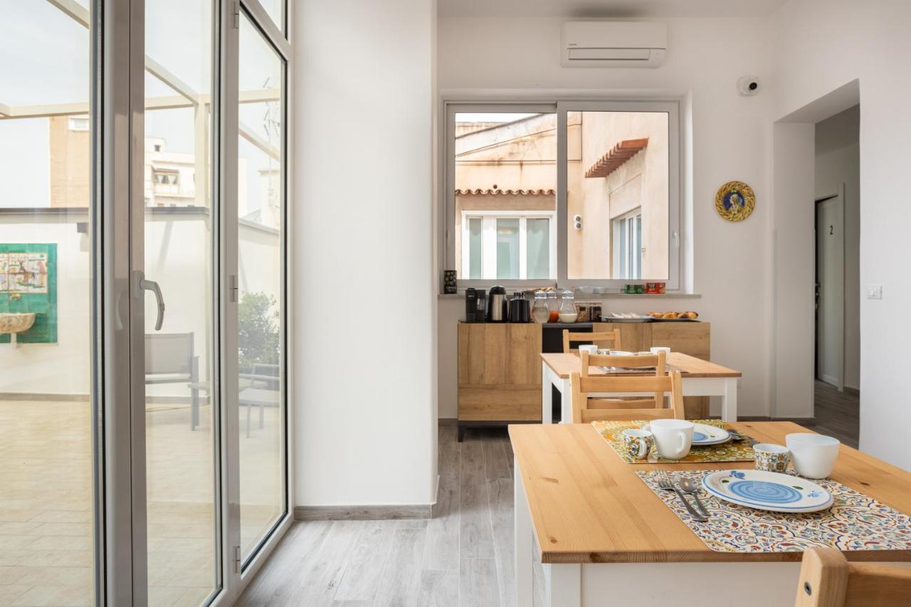 Le Cinque Stanze Palermo Room&Breakfast Exterior foto